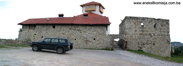 Stari grad Gradačac sa Gradaščevića kulom, historijsko  područje