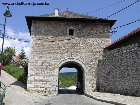 Stari grad Vratnik, graditeljska cjelina