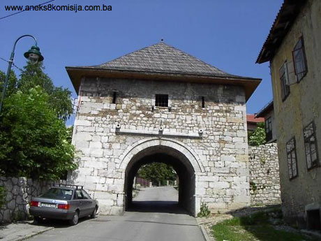 Stari grad Vratnik, graditeljska cjelina