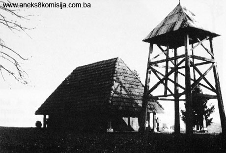 Crkva brvnara posvećena sv. Nikoli u Romanovcima, graditeljska cjelina