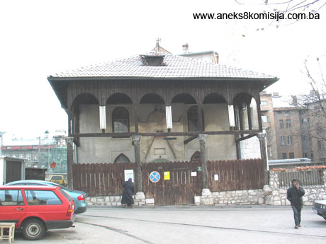 Magribija džamija, historijski spomenik