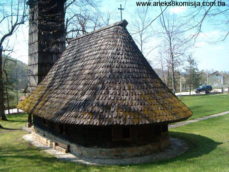 Pravoslavna crkva brvnara (crkva posvećena prenosu moštiju sv. Nikole) u Jelićki, graditeljska cjelina