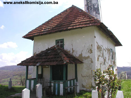 Donja džamija u selu Lukavica, zaseok Delići, historijska građevina