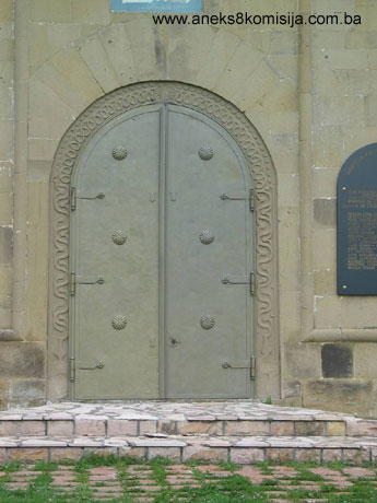 Crkva Rođenja Presvete Bogorodice sa grobljem i pokretnim naslijeđem u Obudovcu, graditeljska cjelina