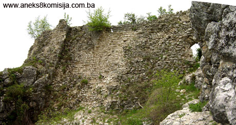 Stari grad Ključ i Ključka džamija (Džamija Ajnebeg deda, Džamija ključkih kapetana ili Starica) sa haremom u Ključu, historijsko područje