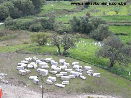 Nekropola sa stećcima na lokalitetu Han u Šabićima, historijsko područje