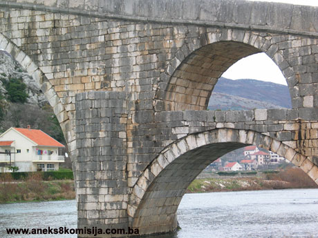 Arslanagića most, historijski spomenik