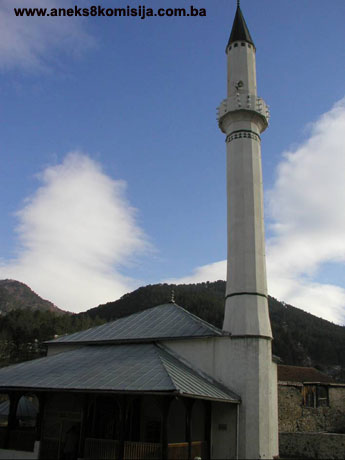 Čaršijska (Junuz-Čauš) džamija, graditeljska cjelina