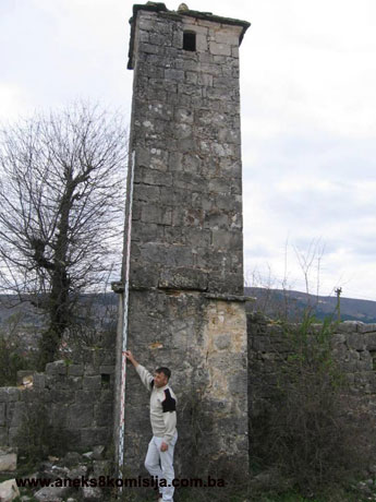 Džamija Hasan-paše Predojevića u Polju, Grabovica, historijska građevina