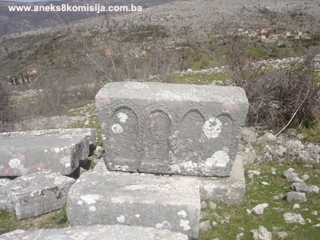 Prahistorijski tumuli i nekropola sa stećcima Baba u Gornjoj Bitunji, historijsko područje