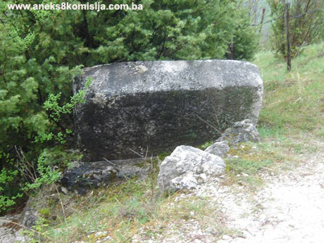 Nekropola sa stećcima na lokalitetima Kaursko groblje (Ciklice) i Brdo u Vrbljanima, historijsko područje