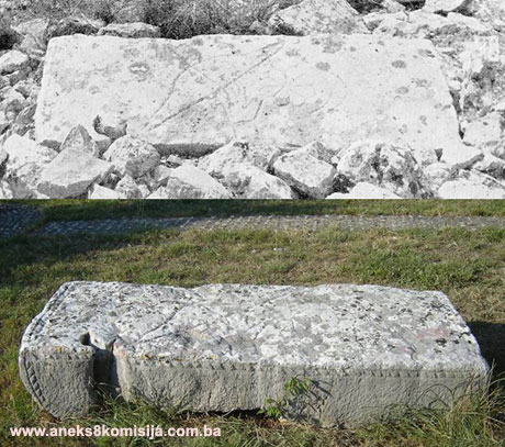 Nekropola sa stećcima na lokalitetu Crkvina u Hutovu, arheološko područje