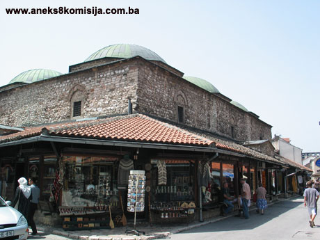 Brusa bezistan (Rustem-pašin bezistan, Mali bezistan) sa dućanima, graditeljska cjelina