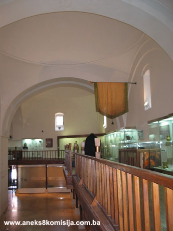 Brusa bezistan (Rustem-pašin bezistan, Mali bezistan) sa dućanima, graditeljska cjelina