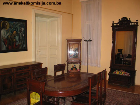 Pravoslavna Mitropolija zajedno sa pokretnim naslijeđem, historijska građevina