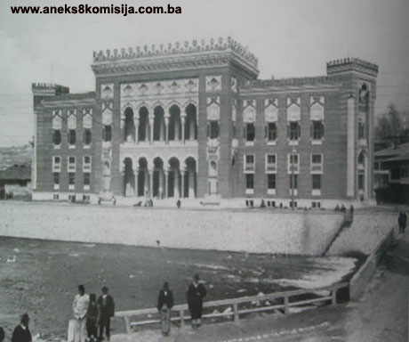 Gradska vijećnica, historijska građevina