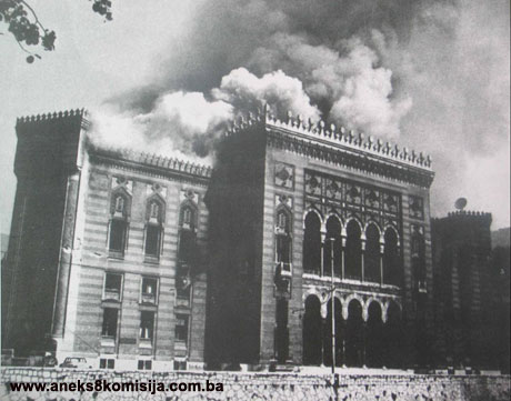 Gradska vijećnica, historijska građevina