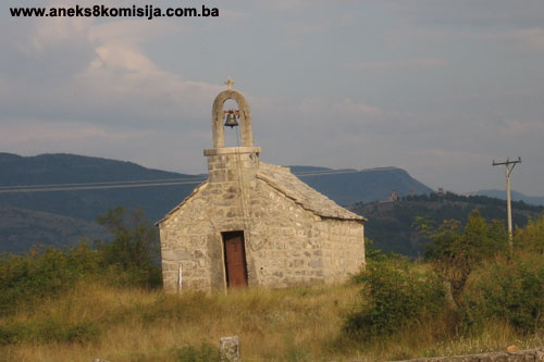 Crkva svete Petke (Petkovica) i Stari most (Most na Bari) u Mostaćima, graditeljska cjelina