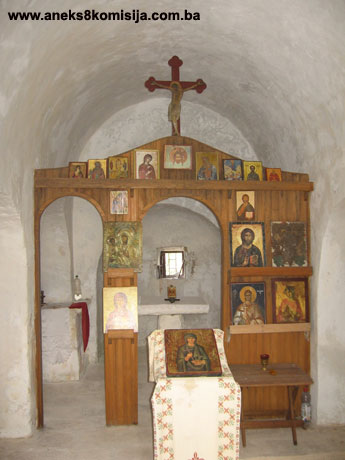 Crkva svete Petke (Petkovica) i Stari most (Most na Bari) u Mostaćima, graditeljska cjelina