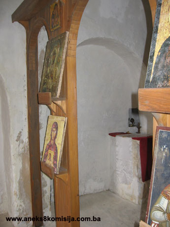 Crkva svete Petke (Petkovica) i Stari most (Most na Bari) u Mostaćima, graditeljska cjelina