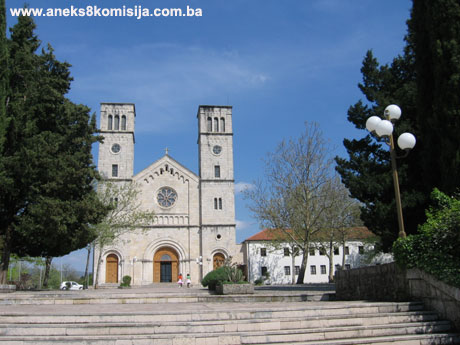 Franjevački samostan i crkva, graditeljska cjelina