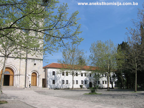 Franjevački samostan i crkva, graditeljska cjelina