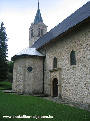 Crkva sv. Mihovila u Ovčarevu, historijska građevina