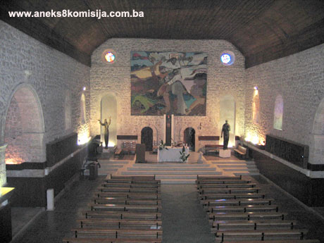 Crkva sv. Mihovila u Ovčarevu, historijska građevina