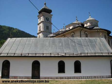 Crkva Vaznesenja Hristovog i crkva Uspenja Bogorodičinog, graditeljska cjelina