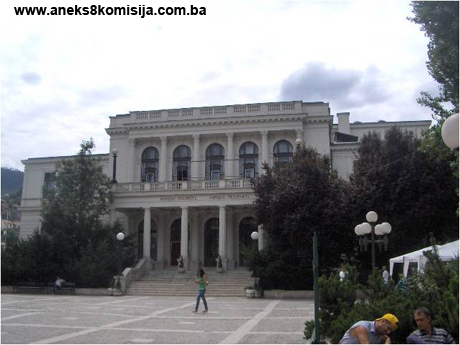 Narodno pozorište, povijesna građevina