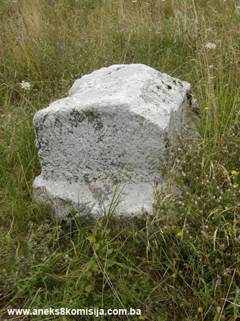 Nekropola sa stećcima i nišanima u Krupcu, historijsko područje