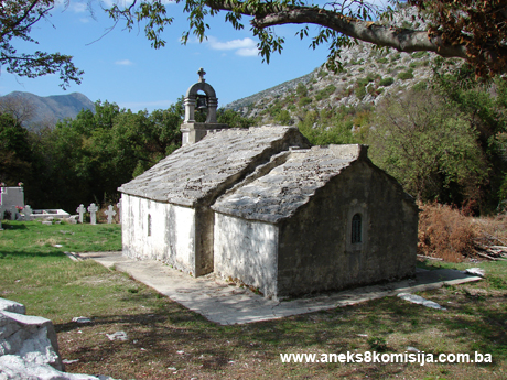 Crkva sv. Varvare sa grobljem i nekropola sa stećcima u selu Strujići, historijsko područje