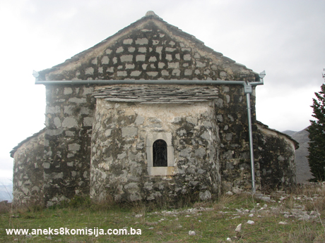 Crkva sv. Ilije sa prahistorijskom grobnom gomilom (tumulusom) i nekropolom sa stećcima u Mesarima, historijsko područje