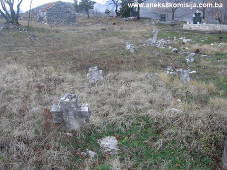 Crkva sv. Ilije sa prahistorijskom grobnom gomilom (tumulusom) i nekropolom sa stećcima u Mesarima, historijsko područje