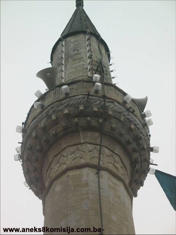 Čaršijska (Gazi Ferhad-begova) džamija, graditeljska cjelina