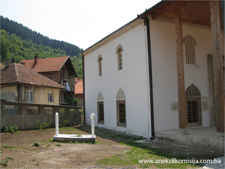 Musluk (Atik Ali-pašina) džamija, graditeljska cjelina
