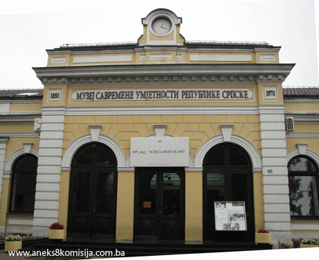 Stara željeznička stanica (Muzej savremene umjetnosti Republike Srpske), historijska građevina