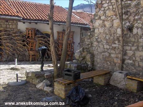 Firuz-begov hamam, mjesto i ostaci historijske građevine