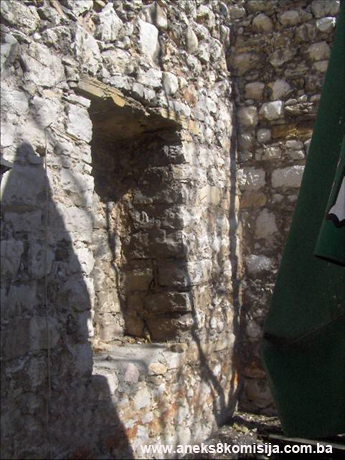 Firuz-begov hamam, mjesto i ostaci historijske građevine