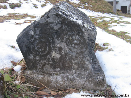 Nekropola sa stećcima u Donjim Ivančićima, historijsko područje