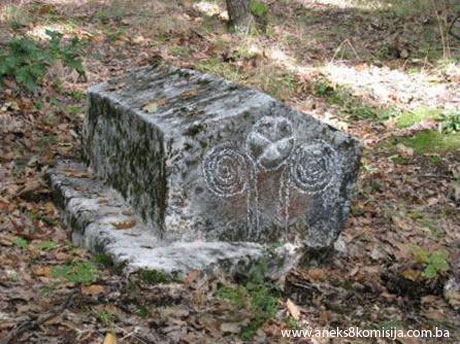Nekropola sa stećcima Borak (Han-stjenički plato), selo Burati, povijesno područje