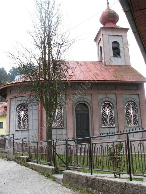 Crkva posvećena Pokrovu Presvete Bogorodice sa pokretnom imovinom, historijski spomenik