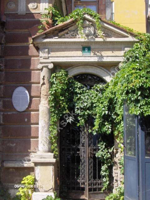 Kompleks vila iz austrougarskog perioda u Petrakijinoj ulici (Vila Mandić, vila Heinricha Reitera, vila Hermine Radisch i vila Forstratha Miklaua), graditeljska cjelina