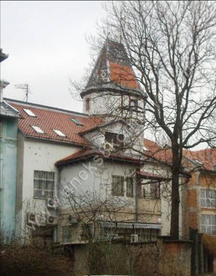 Kompleks vila iz austrougarskog perioda u Petrakijinoj ulici (Vila Mandić, vila Heinricha Reitera, vila Hermine Radisch i vila Forstratha Miklaua), graditeljska cjelina