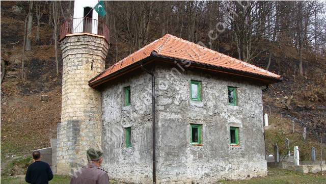 Džamija u Slapovićima, historijska građevina