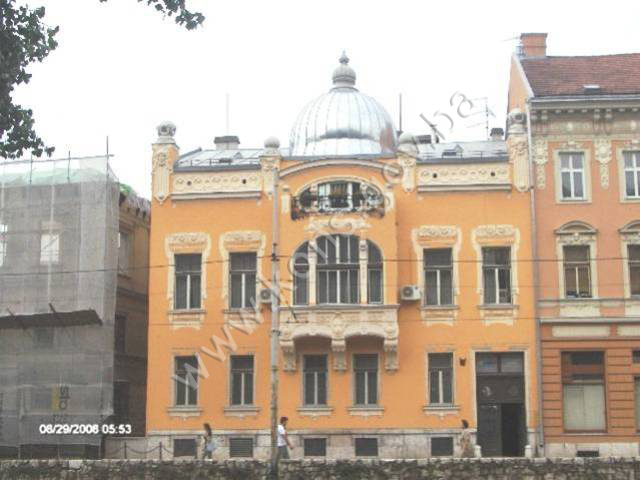 Palata Ješue D. Saloma na Obali Kulina bana 20, historijska građevina