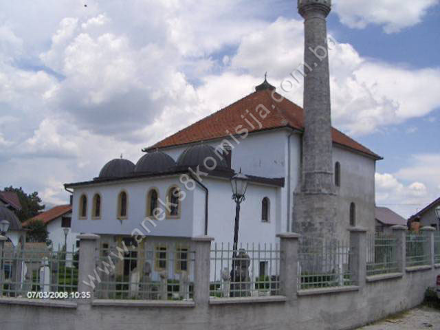 Čaršijska džamija (Džudža Džaferova džamija) sa haremom, graditeljska cjelina