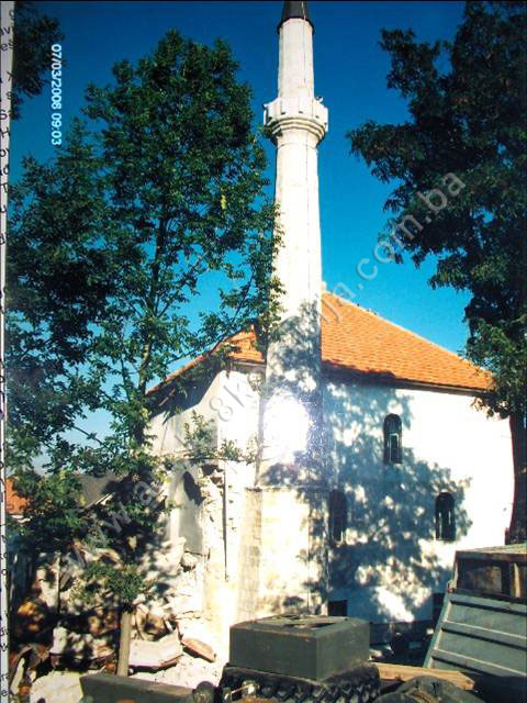Čaršijska džamija (Džudža Džaferova džamija) sa haremom, graditeljska cjelina