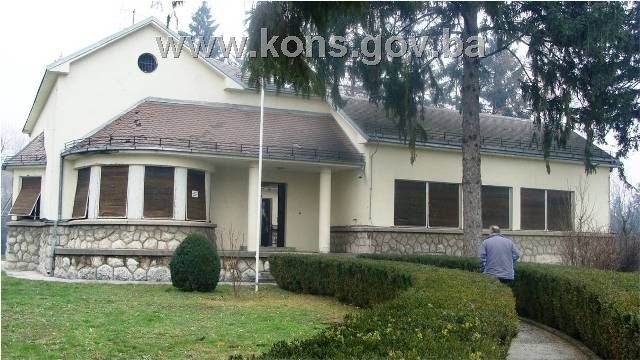 Vila Emericha Pascola, historijska građevina
