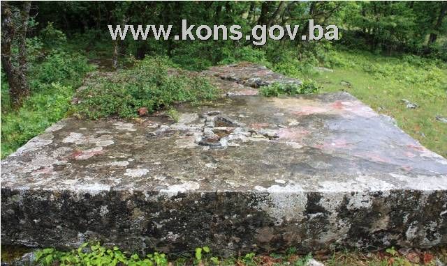 Prahistorijski tumulus i nekropola sa stećcima Grebnice – Bunčići u selu Radmilovića Dubrava, povijesno područje